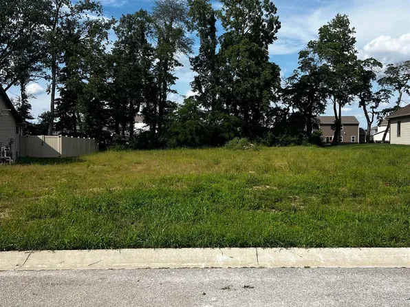 638 Skillet Ave, Huntertown, IN 46748