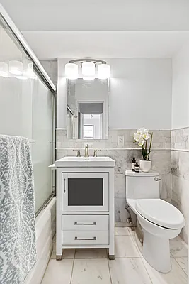 Sold by Compass | media 9