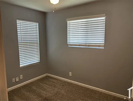413 W Aviation Blvd — Photo 4