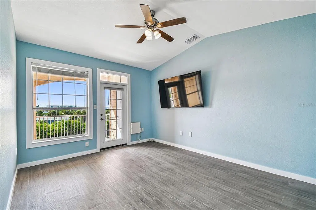1 bed, 1.0 bath, 654 sqft, $2,300 — Photo 4