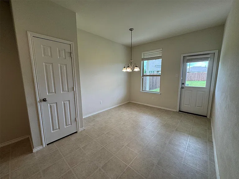 250 Zuma Dr — Photo 24