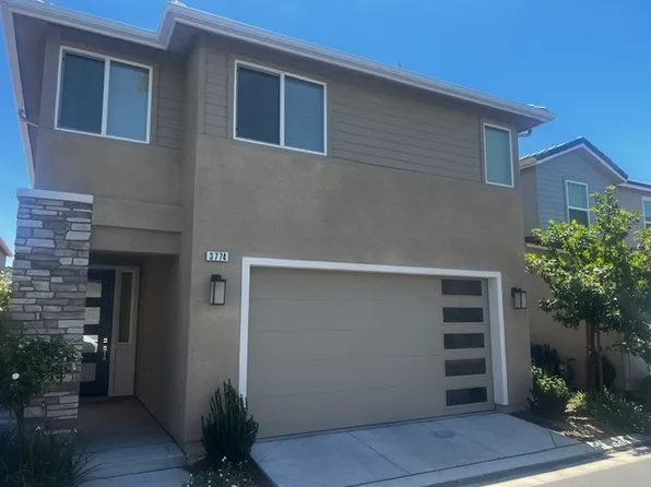 3774 Graystoke Way, Clovis, CA 93619