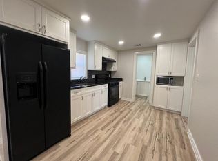 407 1/2 Walton St, Houston, TX 77009