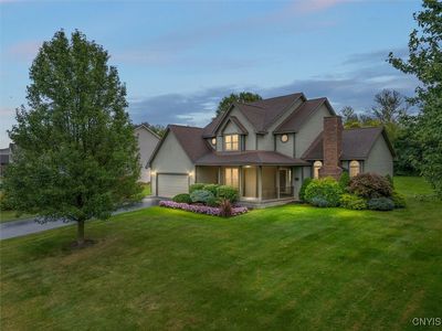 22 Country Club Dr, New York Mills, NY, 13417