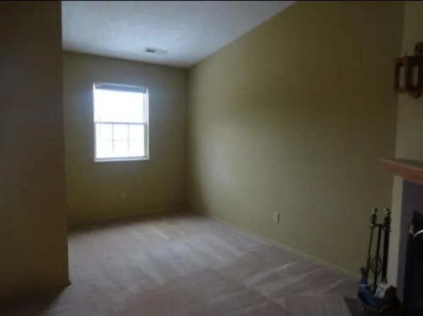 1150 Tollis Pkwy, Broadview Heights, OH 44147