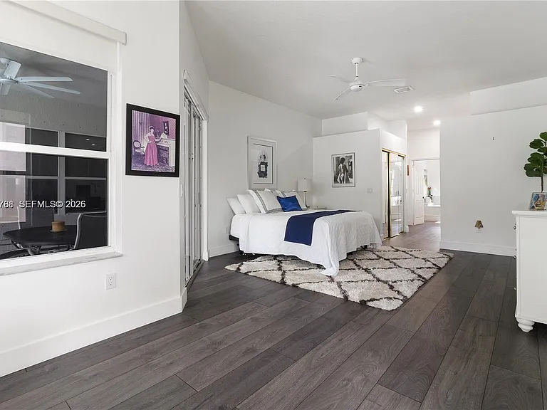 1046 SW 159th Way — Photo 12