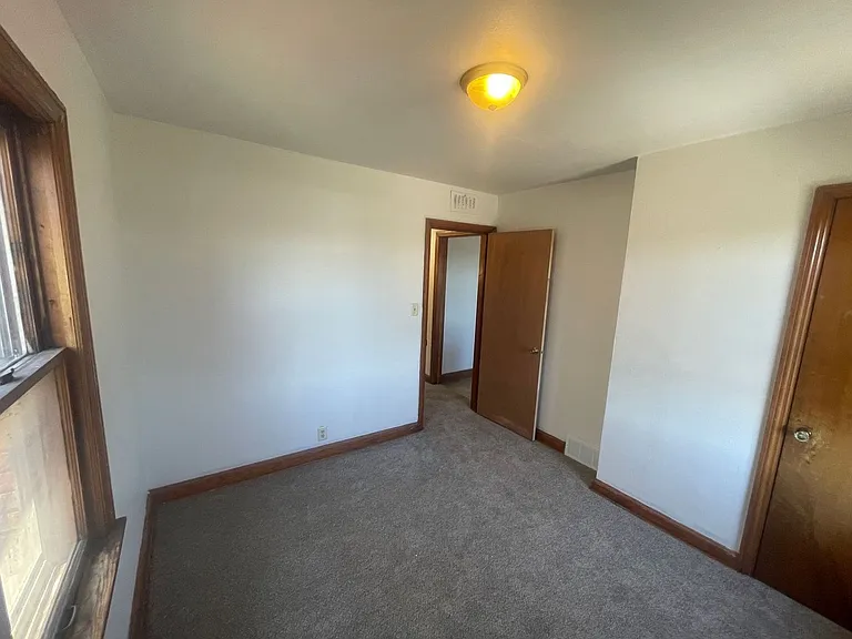 1414 S 55th St. (4 Unit) — Photo 6