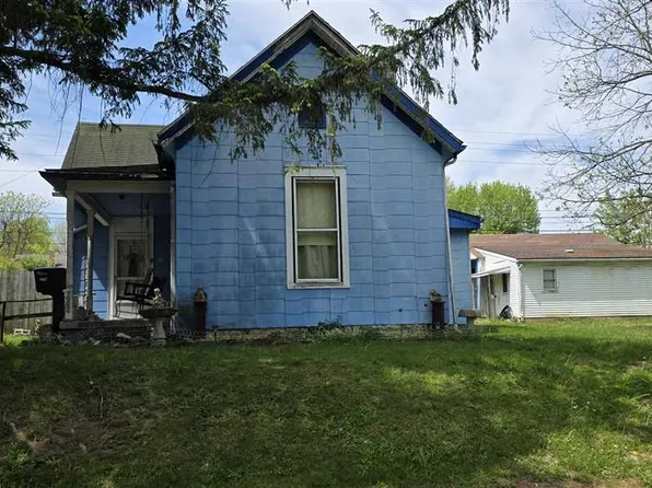 1007 Oak St, Connersville, IN 47331