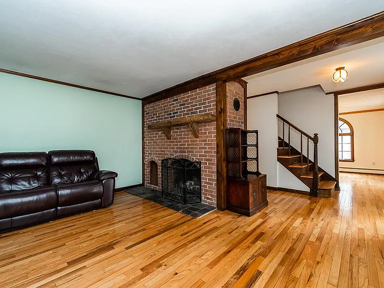 131 Hemlock Dr — Photo 18