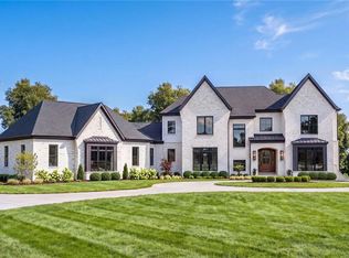 1 Roclare Ii Ballas Rdg, Des Peres, MO 63131