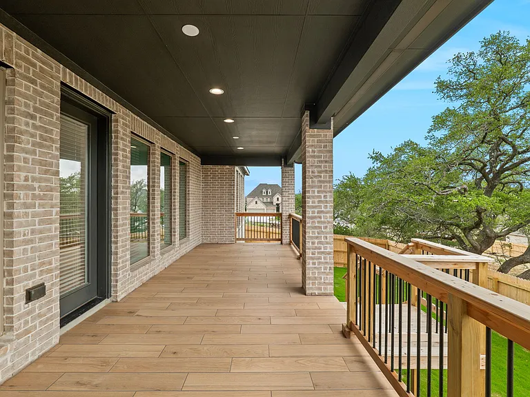 310 Barton Crk — Photo 41