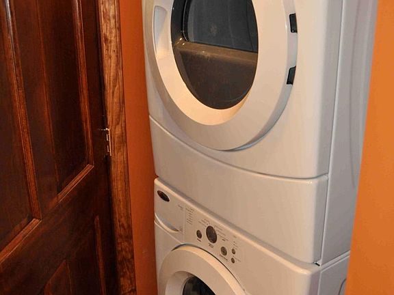 Amana Washer/Dryer