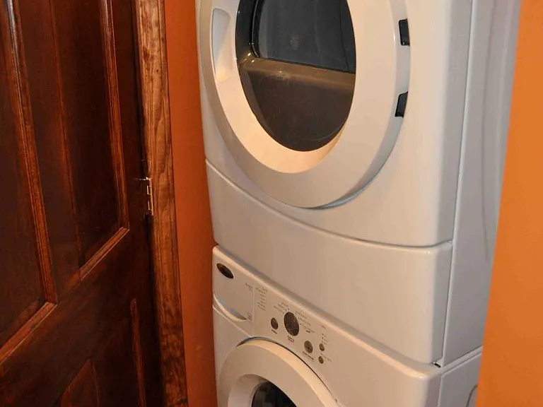 Amana Washer/Dryer