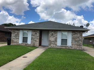 7920-7922 Arcadia Ln, New Orleans, LA 70128