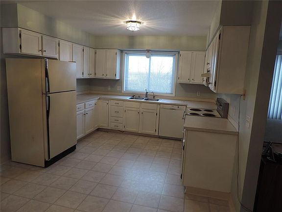 2nd image of 1604 S 48th St W