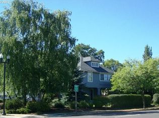 214 Pioneer Pkwy W, Springfield, OR 97477