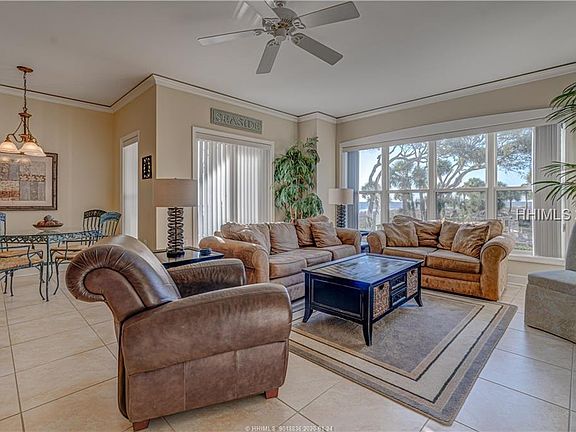 4th image of 41 Ocean Ln APT 6108