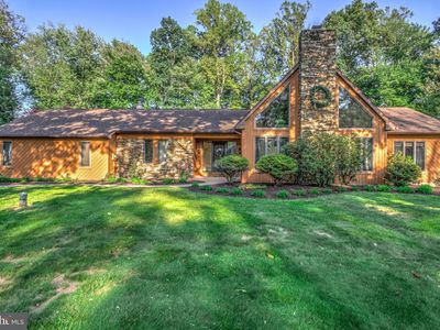 893 Timberline Dr, Gap, PA, 17527