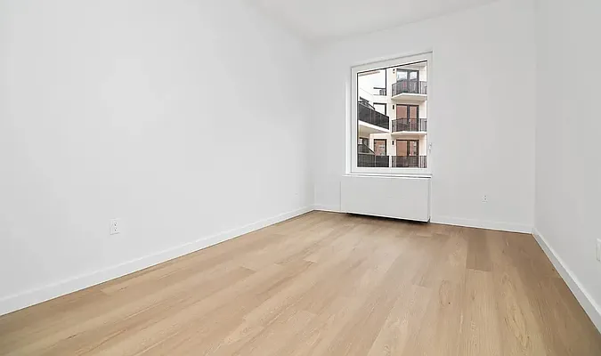 Rented by REAL New York | media 7