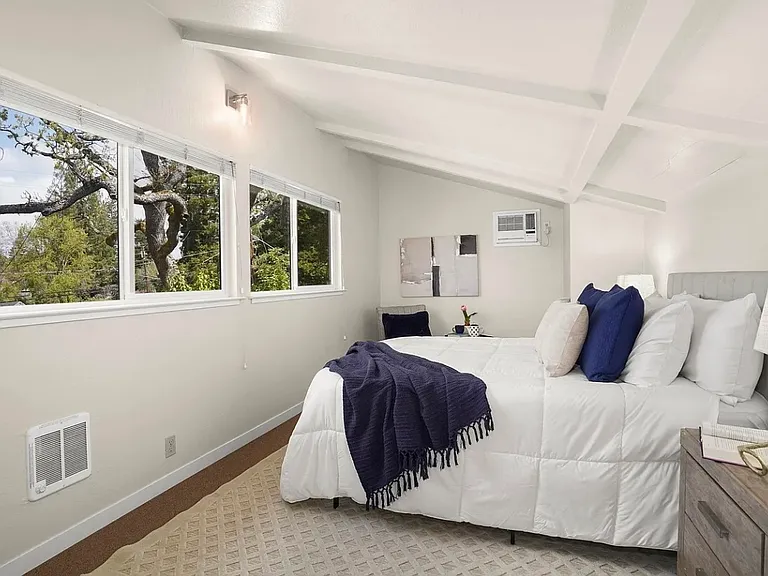 3609 Walnut St — Photo 10