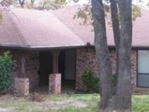 1012 Lakeview Dr, Azle, TX, 76020