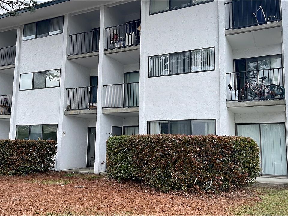 2nd image of 462 Racine Dr Unit A10
