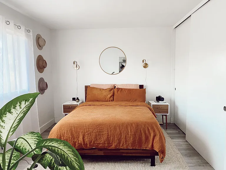 1253 N Vulcan Ave #6 — Photo 3