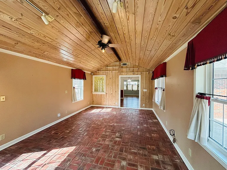 4177 S Troost Pl — Photo 19
