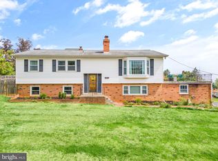 612 Crestview Ter, Winchester, VA 22601