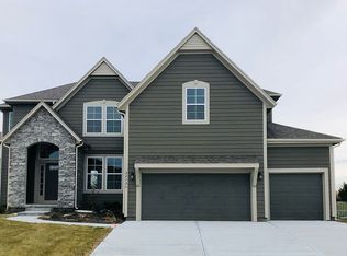 24726 W 91st Pl, Lenexa, KS 66227