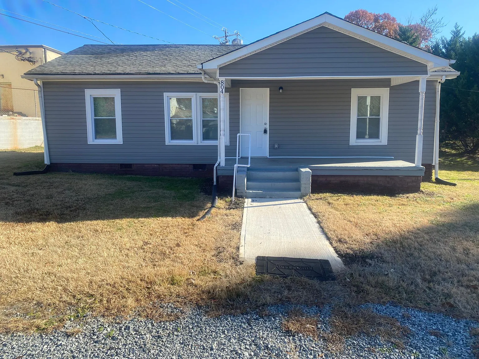 4 bed, 1120 sqft, $1,995 — Photo 1