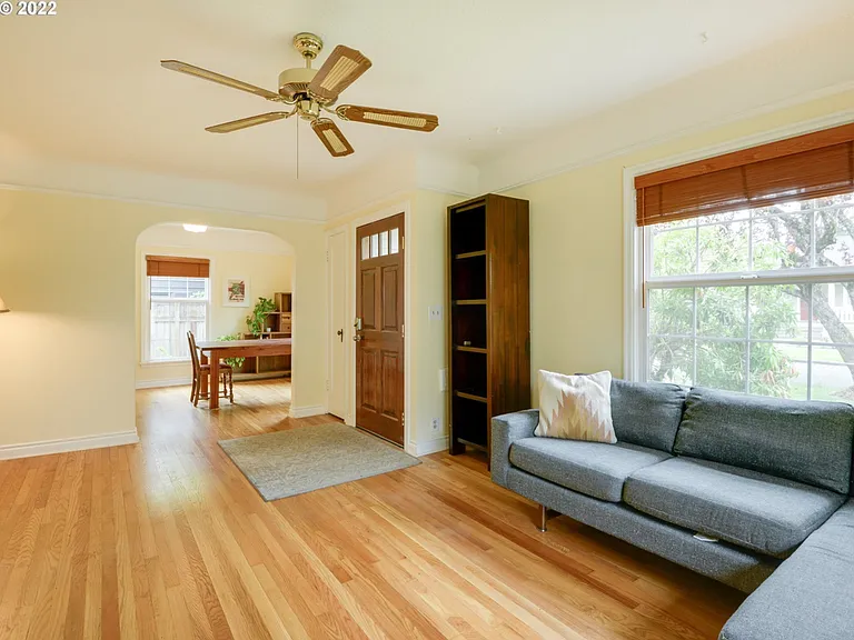 7236 N Newell Ave — Photo 4