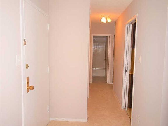 2nd image of 2311 Pimmit Dr APT 507