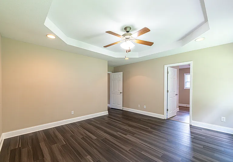 637 Marston Ln #1 — Photo 23