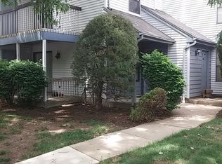 504 Woodbridge Comns Way, Iselin, NJ 08830