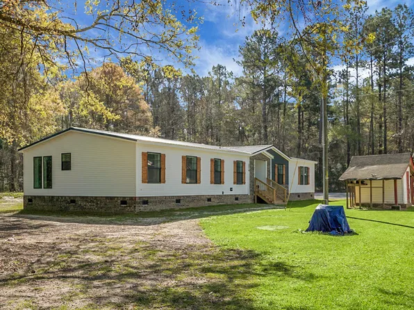274 Rae Ln, Moncks Corner, SC 29461