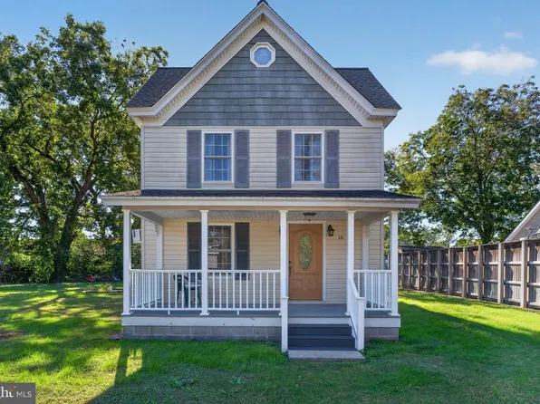 16 Minden Ave, Crisfield, MD 21817