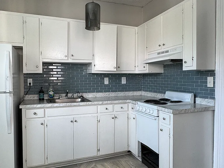 319 Telfair St #A — Photo 3