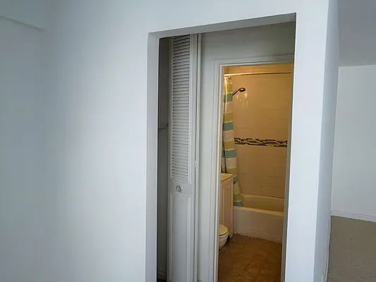 Sold by Keller Williams Realty Landmark | media 43