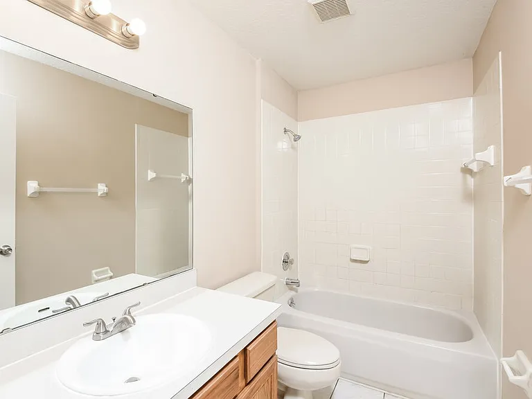 337 Riunite Cir — Photo 17