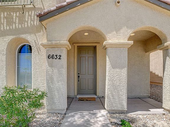 3rd image of 6632 Bluebell Garden St