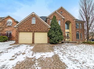 442 Ambleside Dr, London, ON N6G 4X9