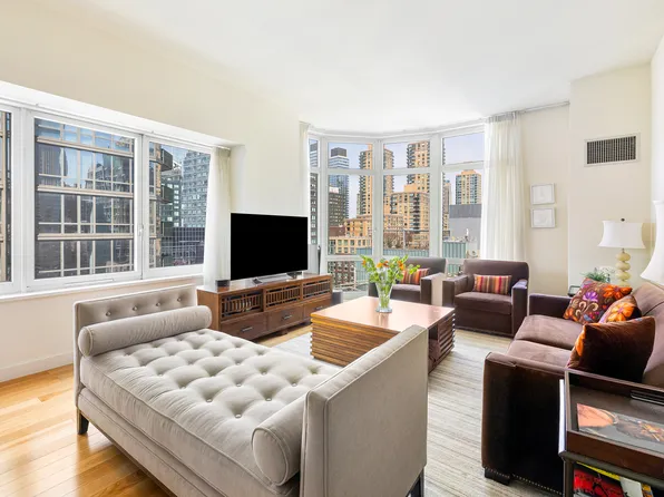 555 West 59th Street image 1 of 21