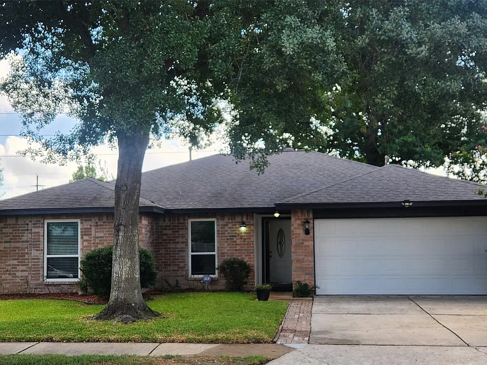 8007 Big Oak Trail Dr