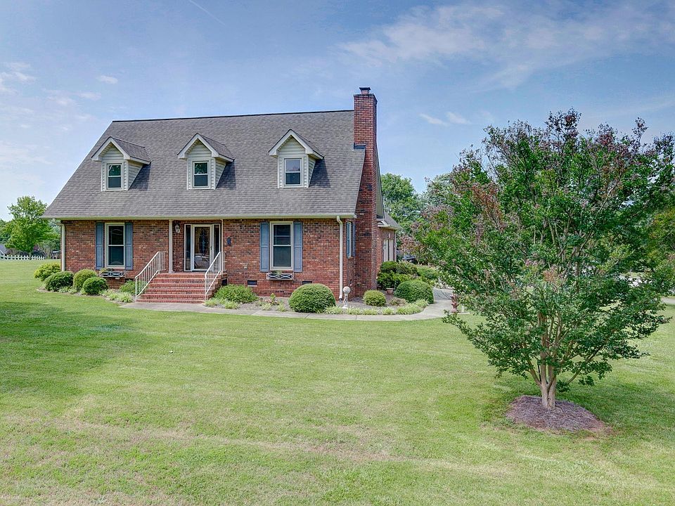 2839 Locust Hill Rd, Taylors, SC 29687 Zillow