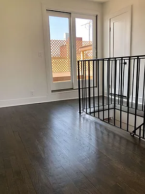 Rented by Sassouni Management | media 20