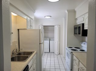 3100 Elizabeth St APT 205, Dallas, TX 75204