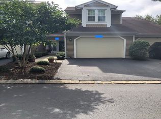 13 Exeter Rd, Bedminster, NJ 07921