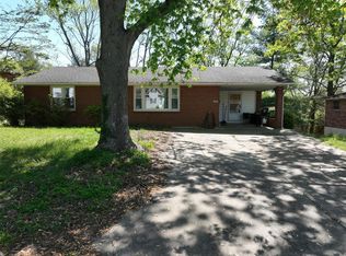 664 N Maryland St, Jackson, MO 63755