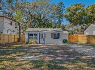 9404 N Semmes St, Tampa, FL 33612